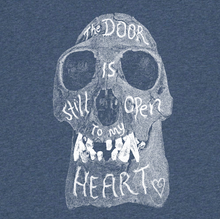 HOWLER MONKEY - door to my heart