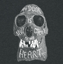 HOWLER MONKEY - door to my heart