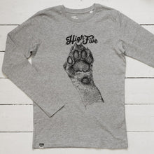 LION - High five